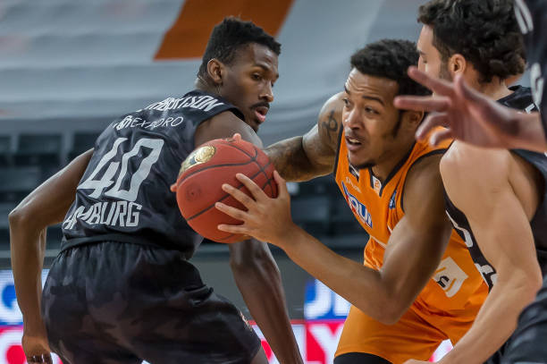 力争抓住机 力争抓住机