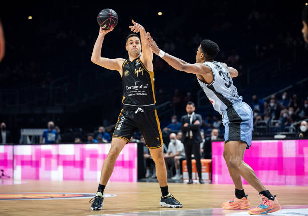 的比分击败 的比分击败