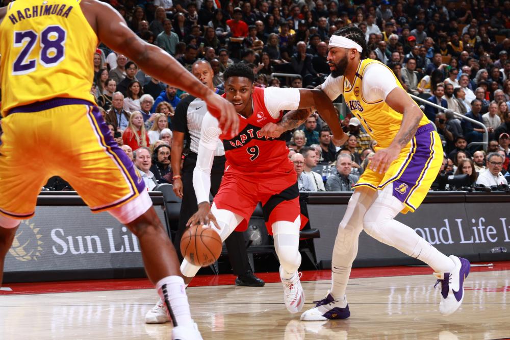 地位动摇的 地位动摇的